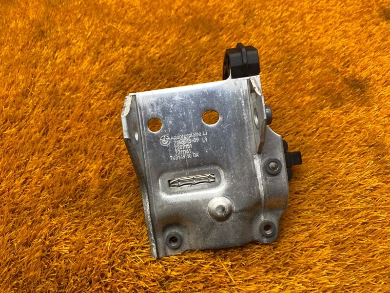 Кронштейн радиатора, 300 рублей, Красноярск