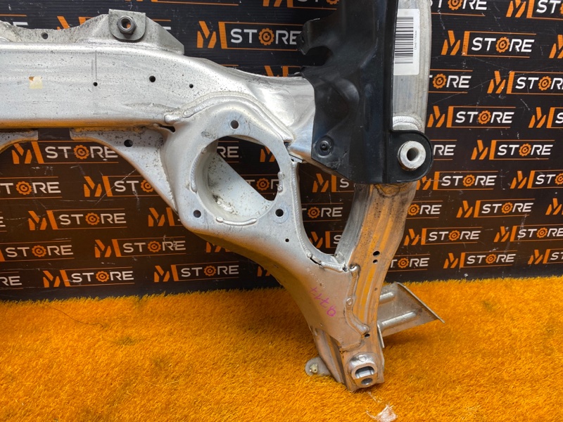 Балка поперечная (подрамник), 3740 рублей, Красноярск