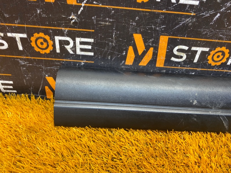 Накладка на порог салона, 260 рублей, Красноярск