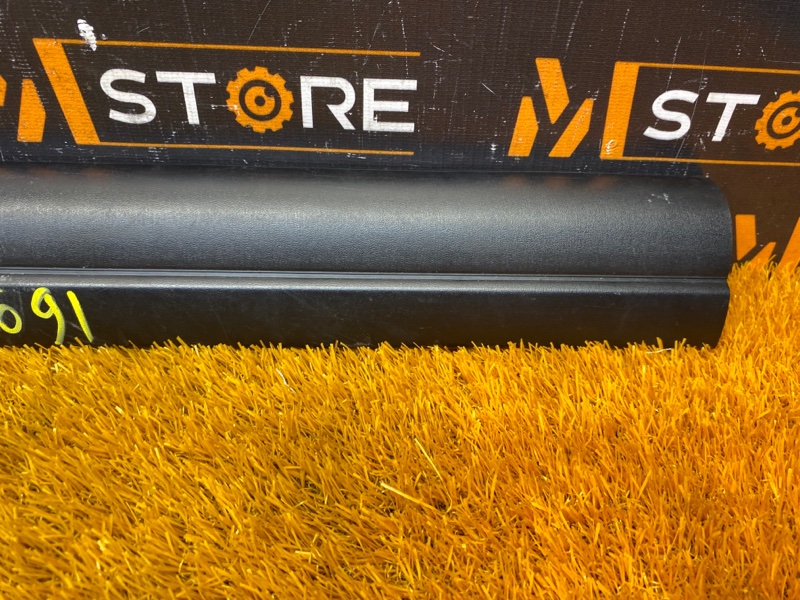 Накладка на порог салона, 260 рублей, Красноярск