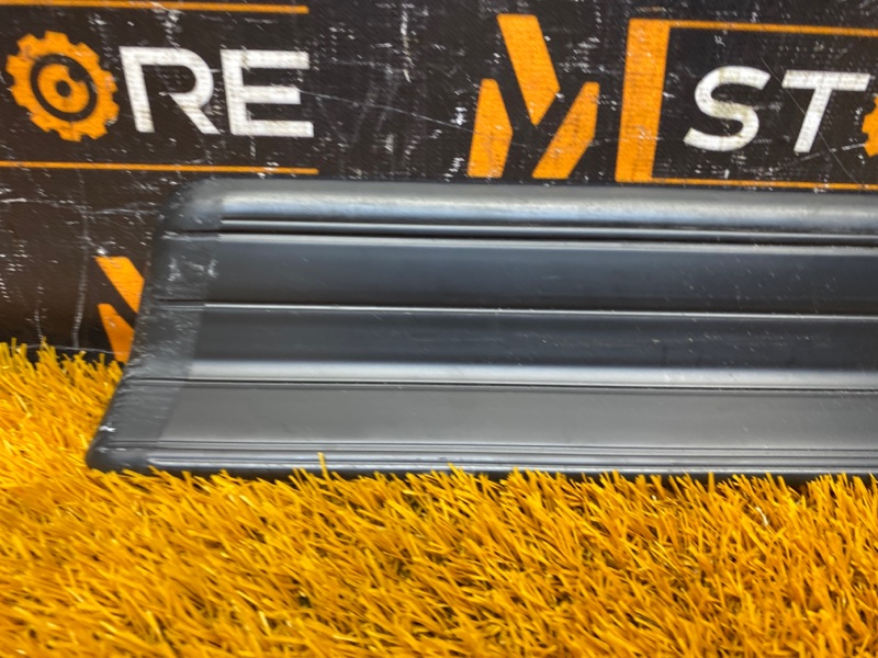 Накладка на порог салона, 360 рублей, Красноярск