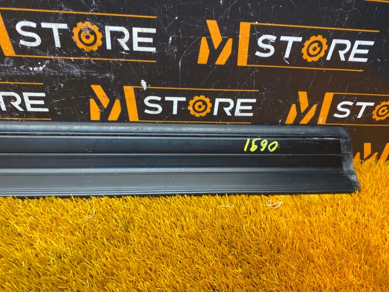 Накладка на порог салона, 360 рублей, Красноярск