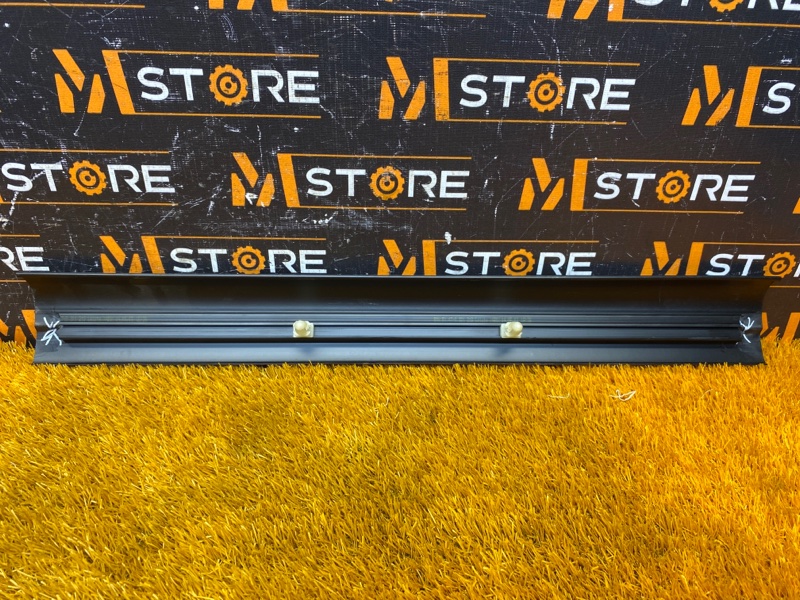 Накладка на порог салона, 260 рублей, Красноярск