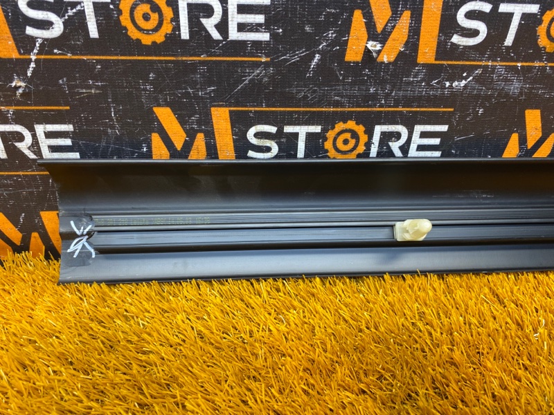 Накладка на порог салона, 260 рублей, Красноярск