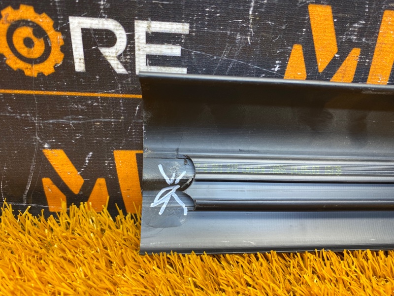 Накладка на порог салона, 260 рублей, Красноярск