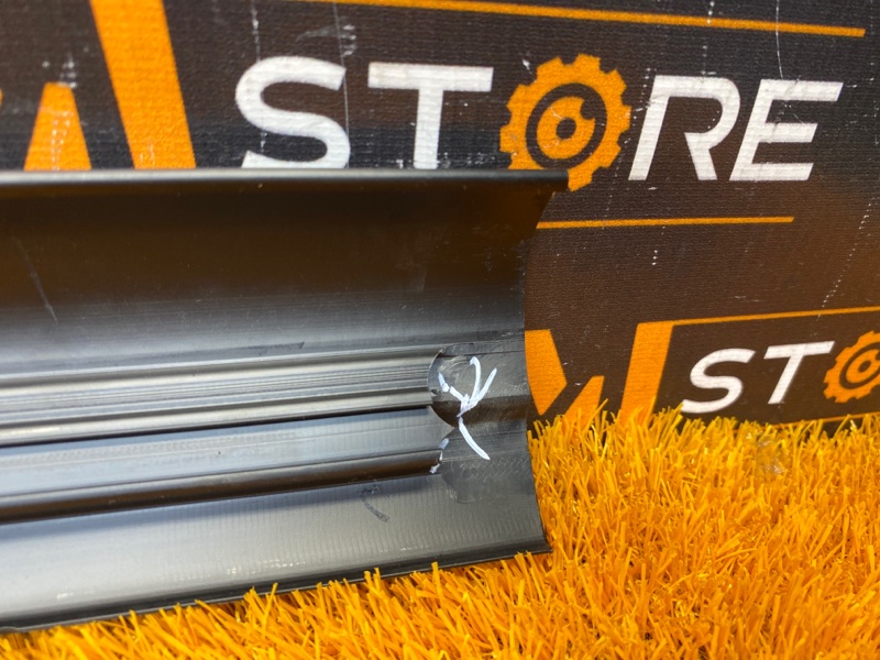 Накладка на порог салона, 260 рублей, Красноярск