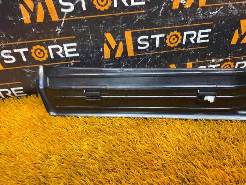 Накладка на порог салона, 360 рублей, Красноярск