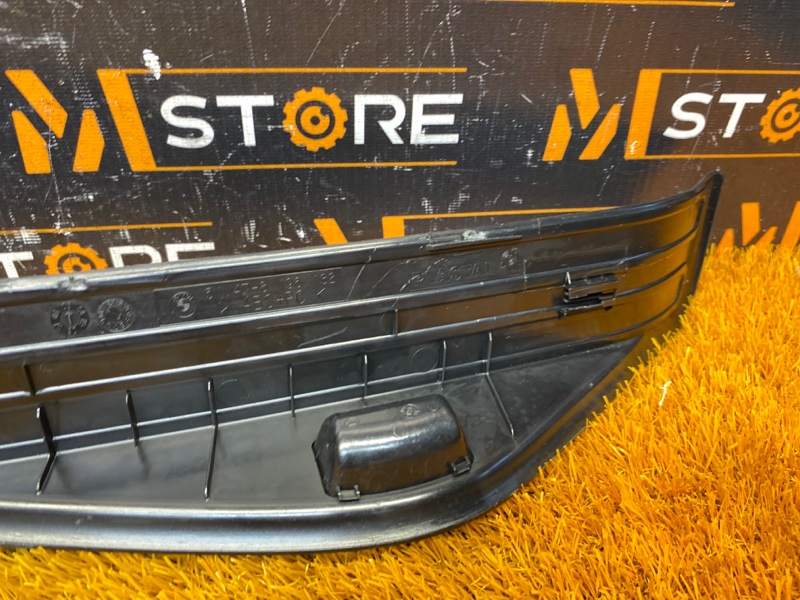 Накладка на порог салона, 360 рублей, Красноярск