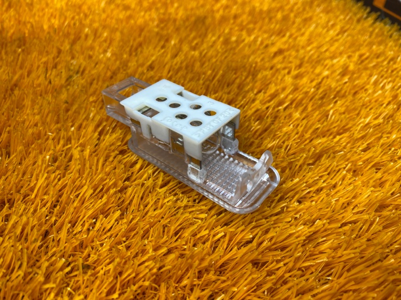 плафон освещения, 100 рублей, Красноярск