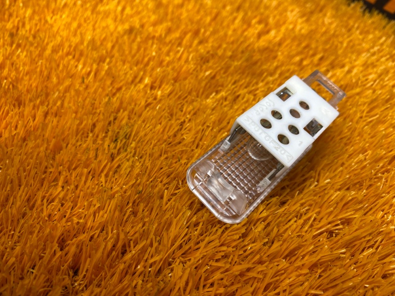 плафон освещения, 100 рублей, Красноярск