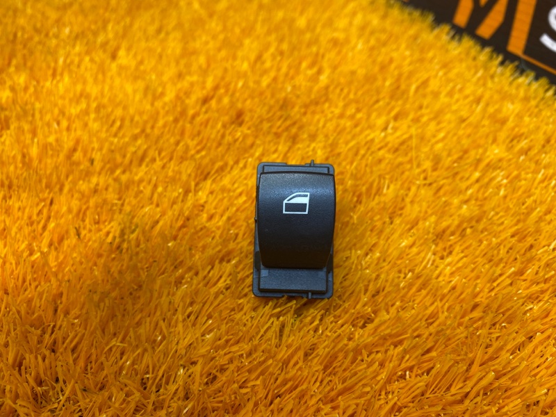 кнопка стеклоподъемника, 300 рублей, Красноярск