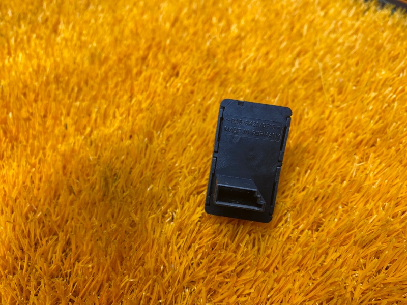 кнопка стеклоподъемника, 300 рублей, Красноярск