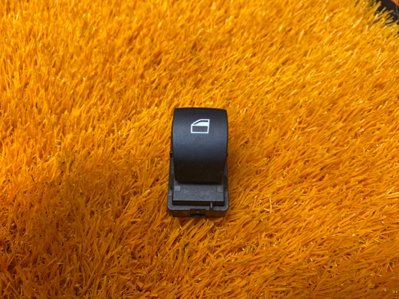 кнопка стеклоподъемника, 300 рублей, Красноярск