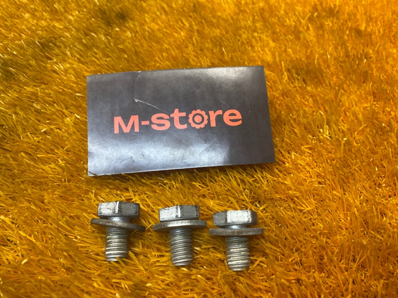 болт гидротрансформатора, 200 рублей, Красноярск