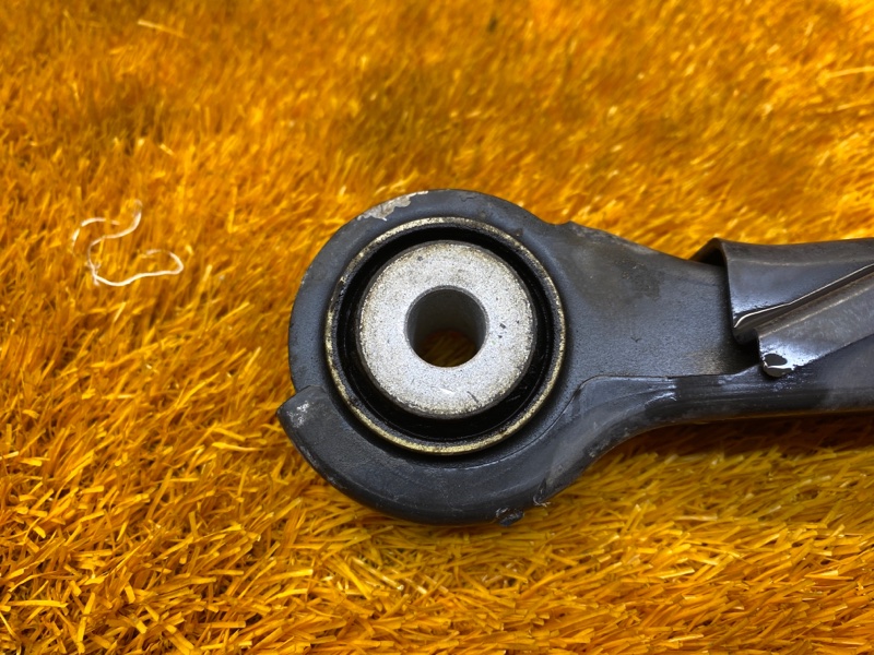 Рычаг подвески нижний, 430 рублей, Красноярск