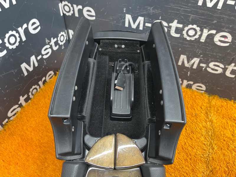 подлокотник, 5000 рублей, Красноярск