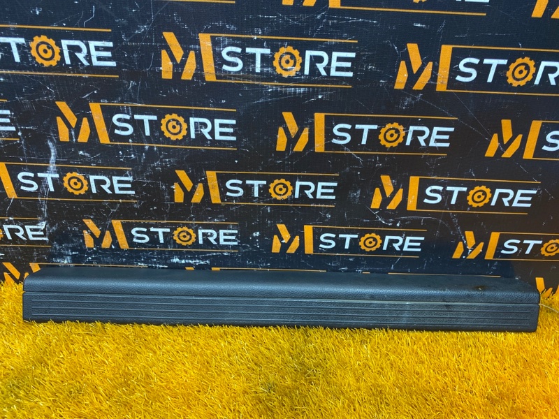 Накладка на порог салона, 300 рублей, Красноярск