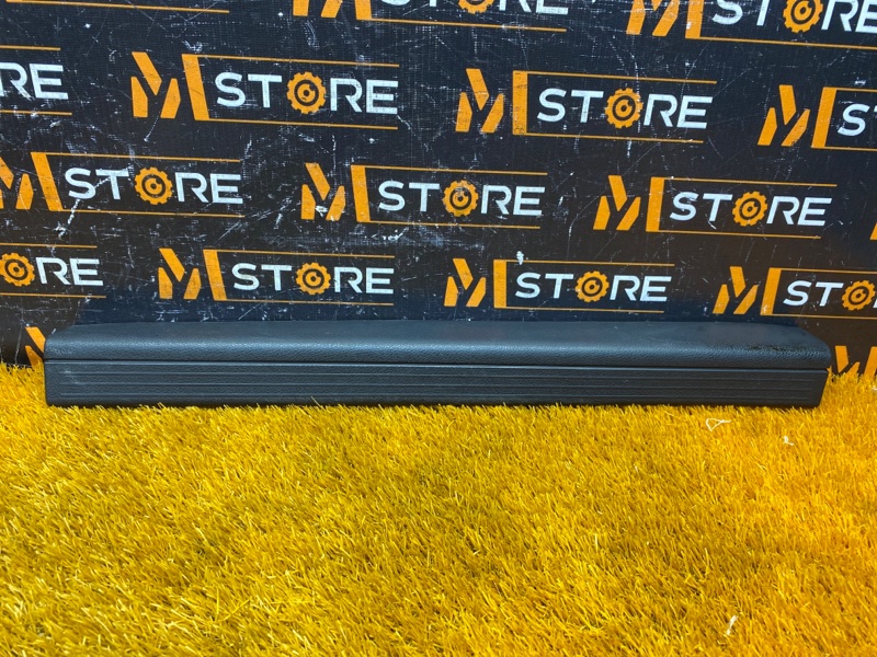 Накладка на порог салона, 300 рублей, Красноярск