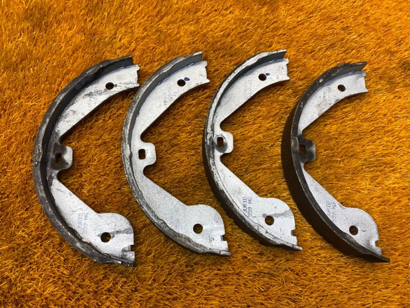 Колодки ручника, 750 рублей, Красноярск