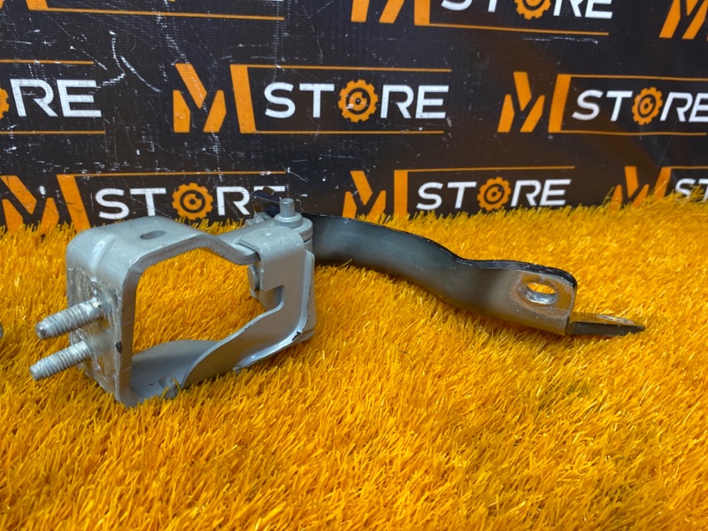 петля багажника, 700 рублей, Красноярск