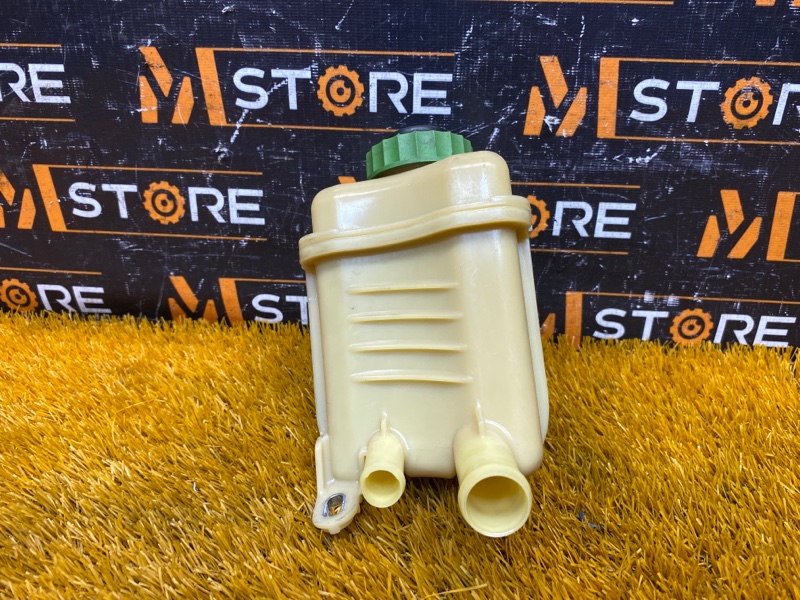 бачок гидроусилителя, 500 рублей, Красноярск