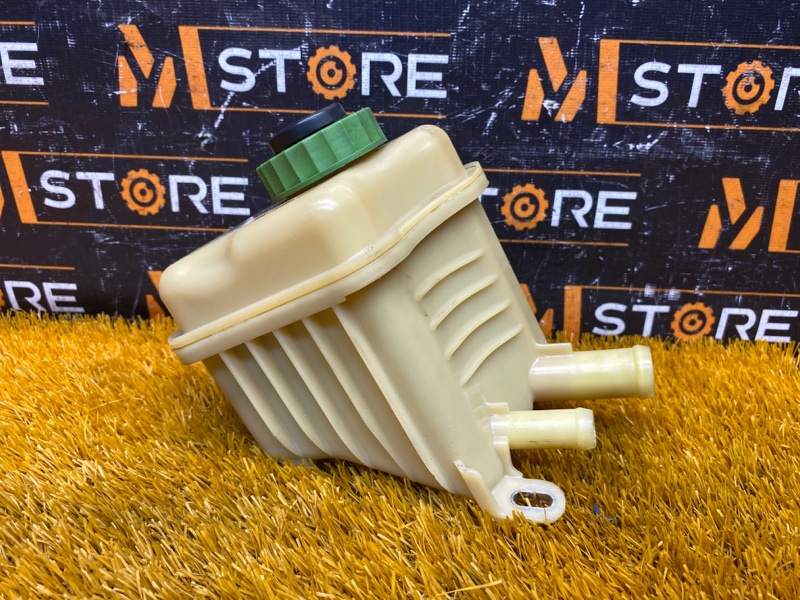 бачок гидроусилителя, 500 рублей, Красноярск