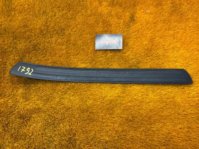 Накладка на порог салона, 400 рублей, Красноярск