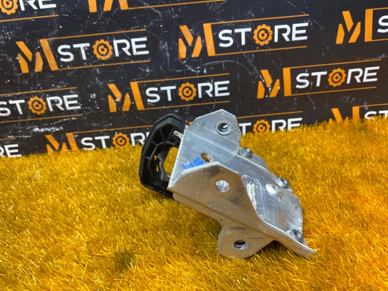 Кронштейн радиатора, 970 рублей, Красноярск