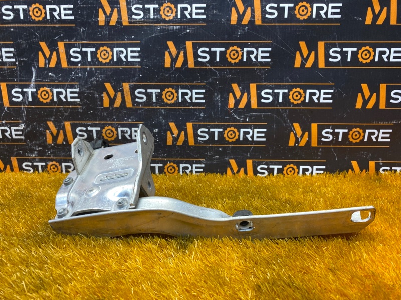 Кронштейн радиатора, 1480 рублей, Красноярск