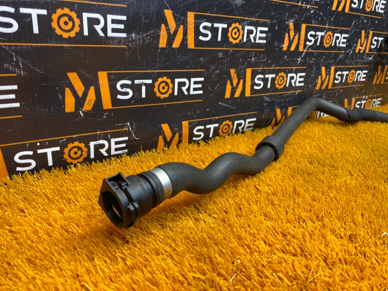 Патрубок системы охлаждения, 1000 рублей, Красноярск