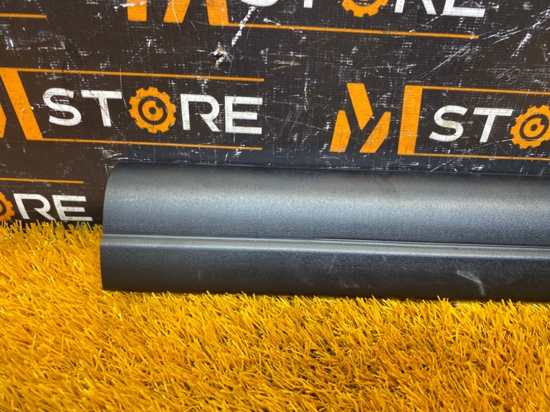 Накладка на порог салона, 260 рублей, Красноярск