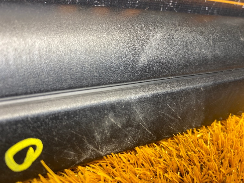 Накладка на порог салона, 260 рублей, Красноярск