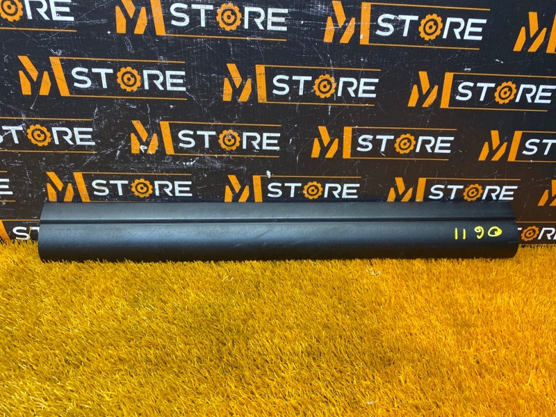 Накладка на порог салона, 260 рублей, Красноярск