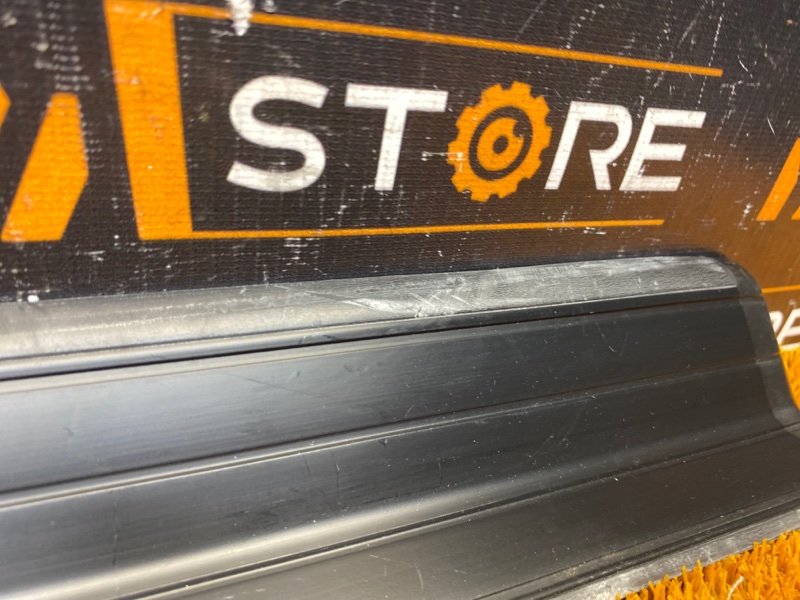 Накладка на порог салона, 360 рублей, Красноярск