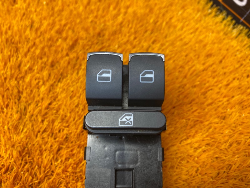 Блок управления стеклоподъемниками, 3000 рублей, Красноярск