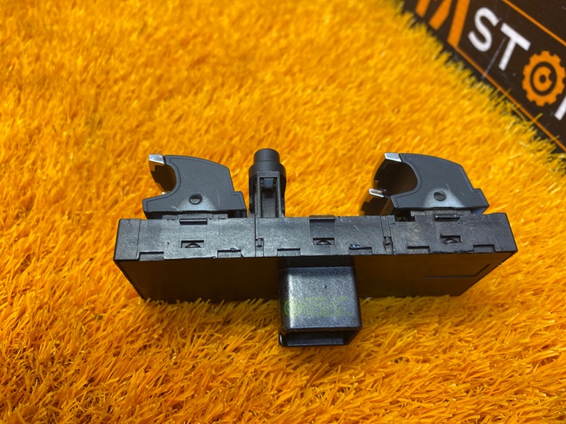 Блок управления стеклоподъемниками, 3000 рублей, Красноярск