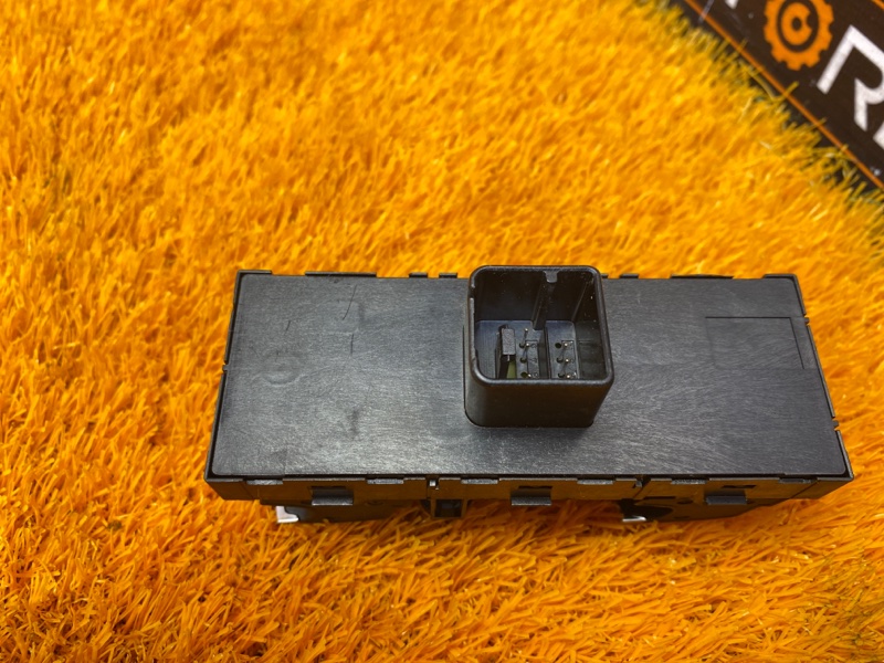 Блок управления стеклоподъемниками, 3000 рублей, Красноярск