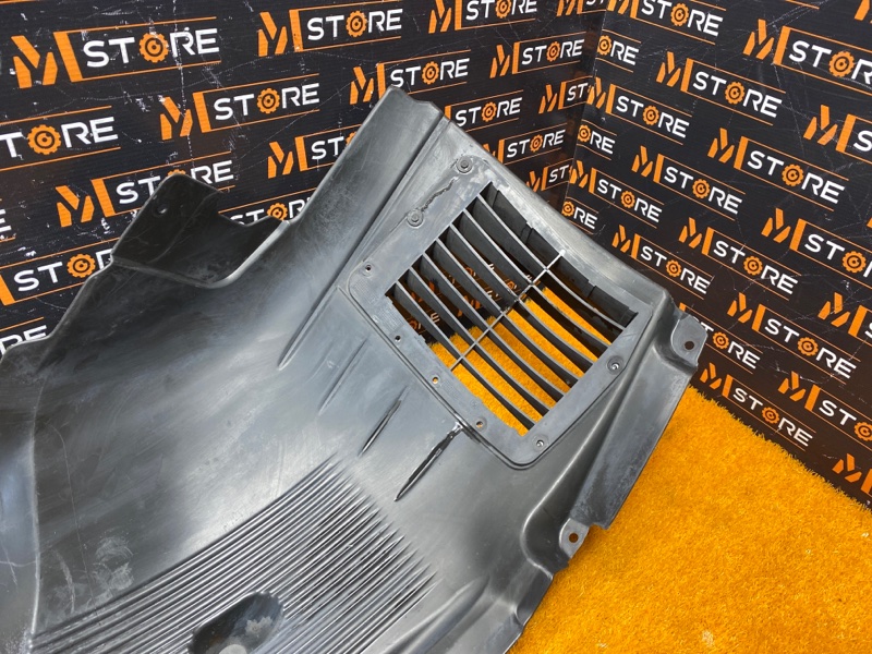 подкрылок, 5000 рублей, Красноярск