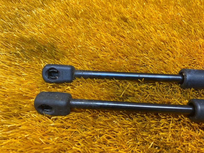 амортизатор капота, 900 рублей, Красноярск