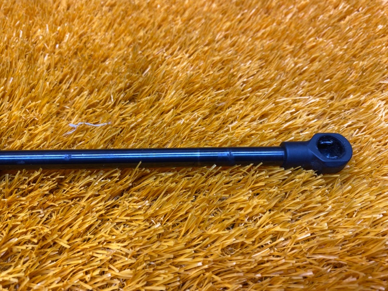 амортизатор капота, 500 рублей, Красноярск