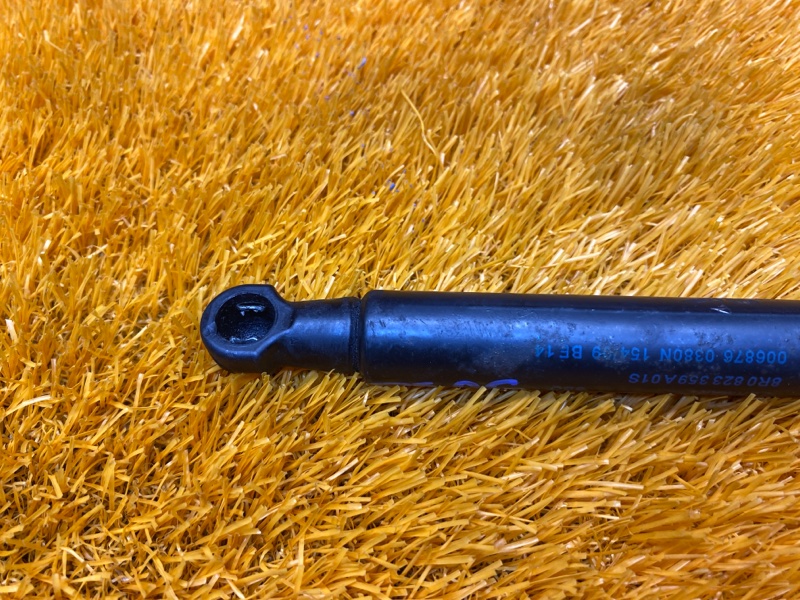 амортизатор капота, 500 рублей, Красноярск