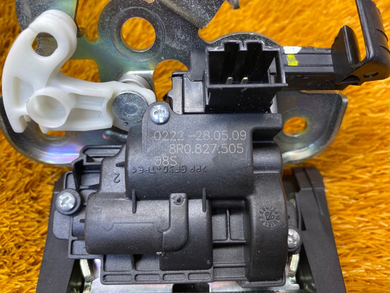 замок багажника, 1000 рублей, Красноярск