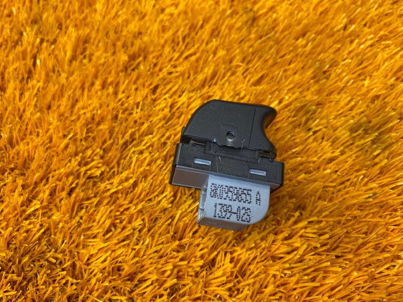 кнопка стеклоподъемника, 200 рублей, Красноярск