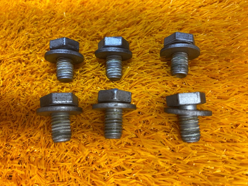 болт гидротрансформатора, 450 рублей, Красноярск