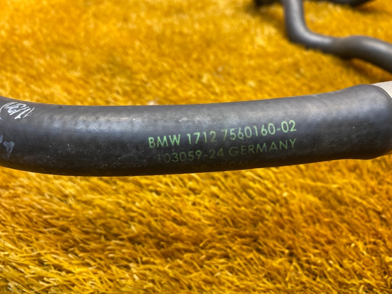 Патрубок системы охлаждения, 1000 рублей, Красноярск