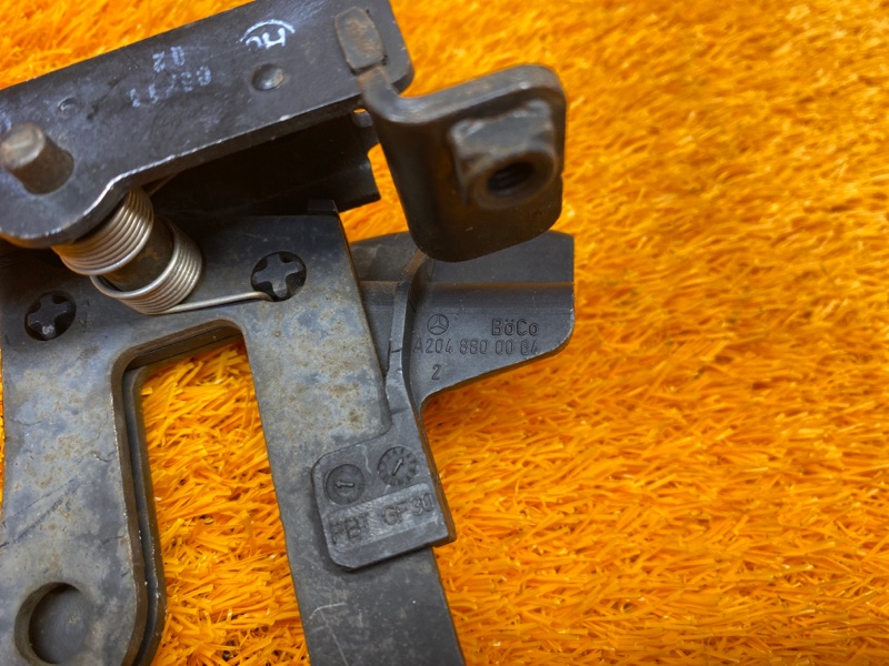 Крюк капота, 1100 рублей, Красноярск