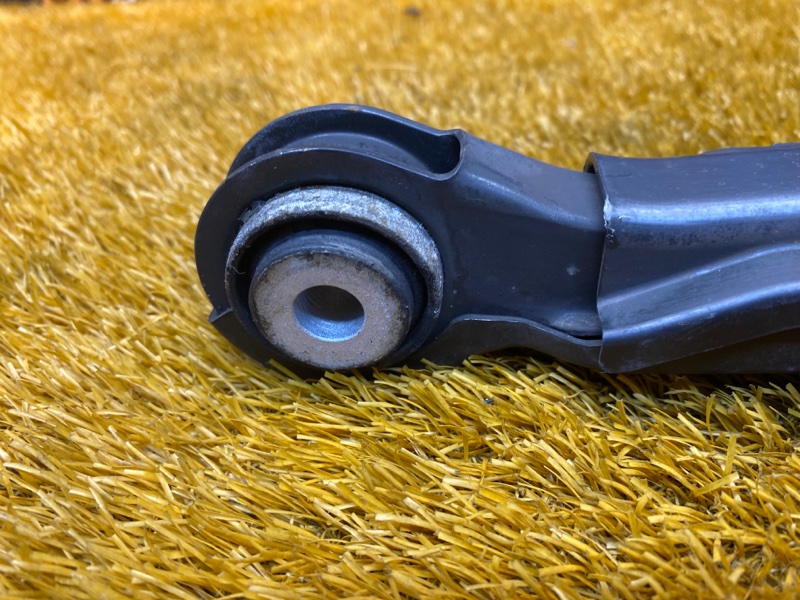 Рычаг подвески нижний, 430 рублей, Красноярск