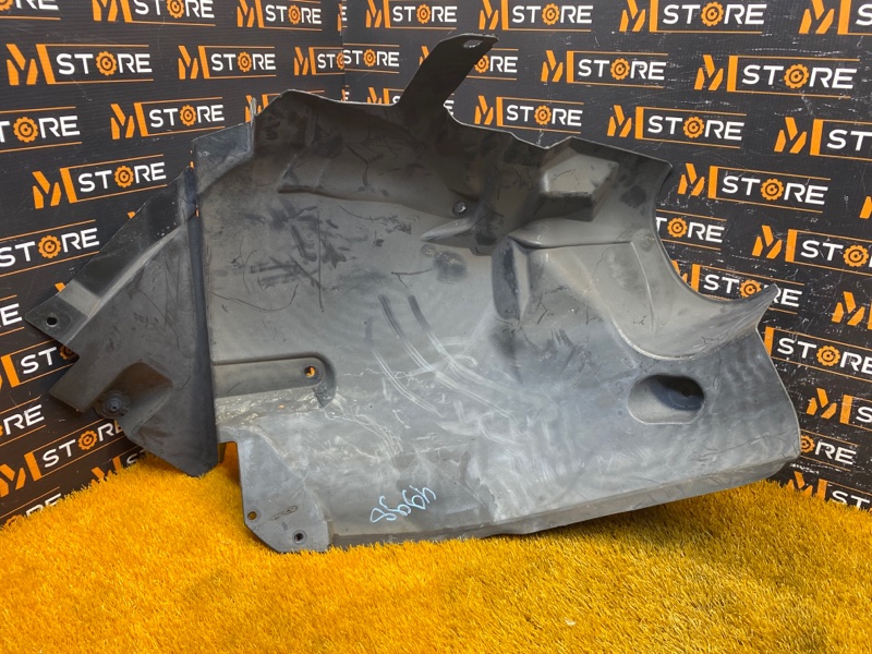 подкрылок, 3500 рублей, Красноярск