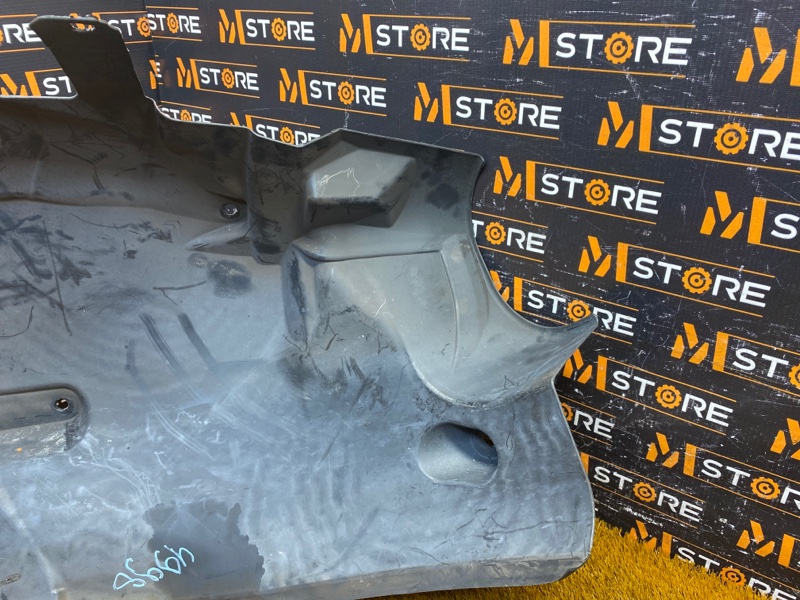 подкрылок, 3500 рублей, Красноярск