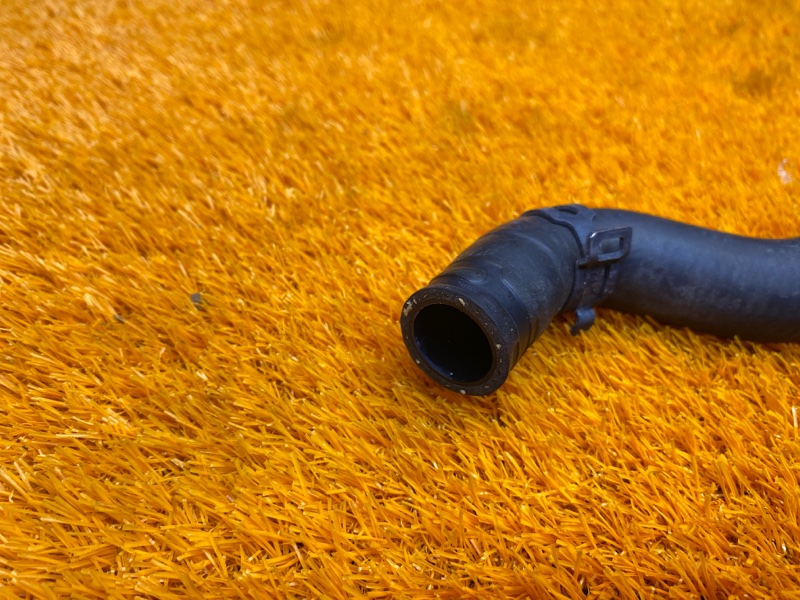 Патрубок системы охлаждения, 300 рублей, Красноярск